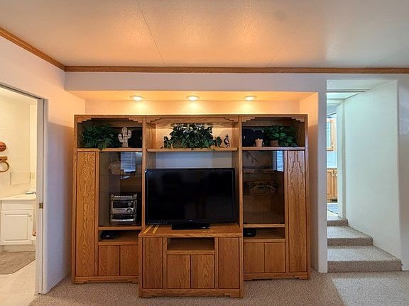 5th image of 400 N Plaza Dr #659