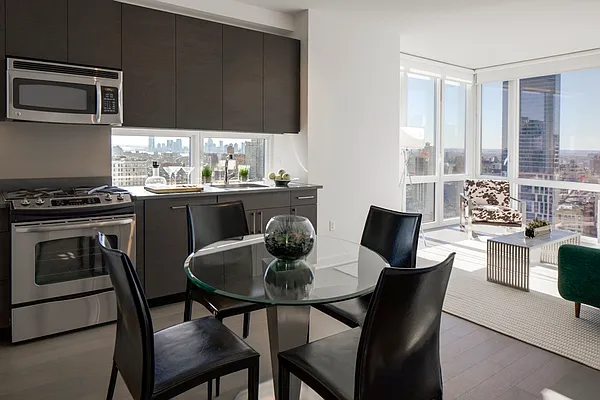 Rented by Bozzuto Management | media 6