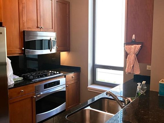 3rd image of 600 N Lake Shore Dr APT 2502