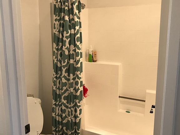 5th image of 345 S Cloverdale Ave APT 402