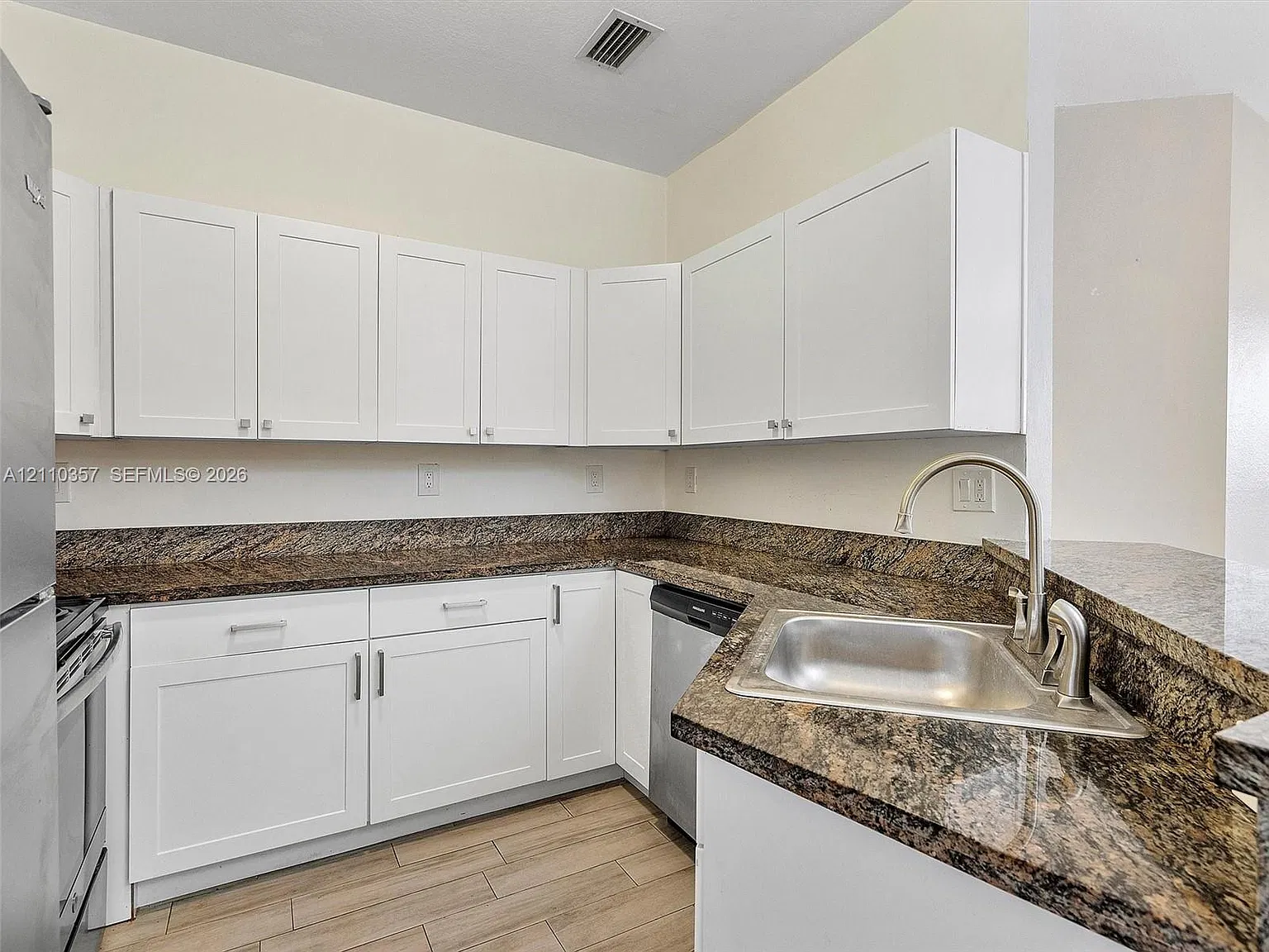 Sea Oaks Condo — Photo 4