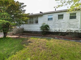 361 Mishawum Rd, Woburn, MA 01801