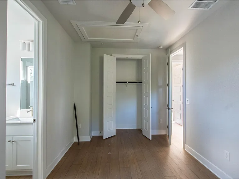 2705 Wilson St — Photo 19