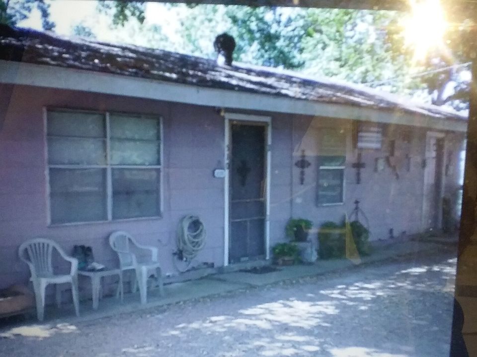 Exterior Front Entrance-Occupied