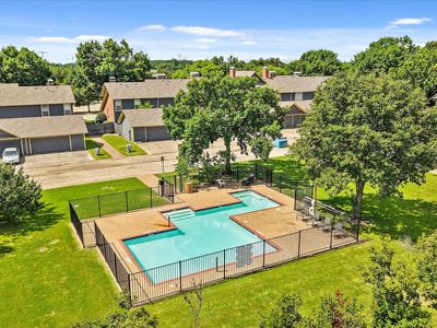 240 Cobblestone Row, Denton, TX, 76207