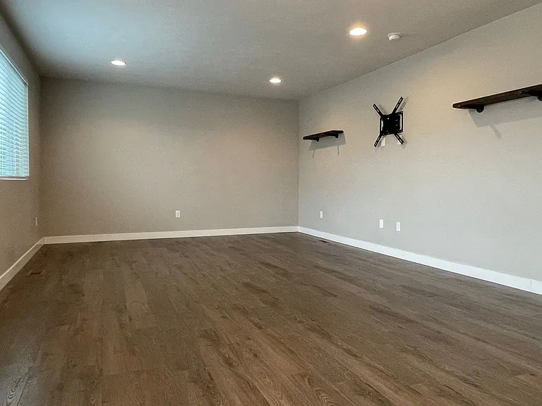 3037 S Red Pine Dr — Photo 4