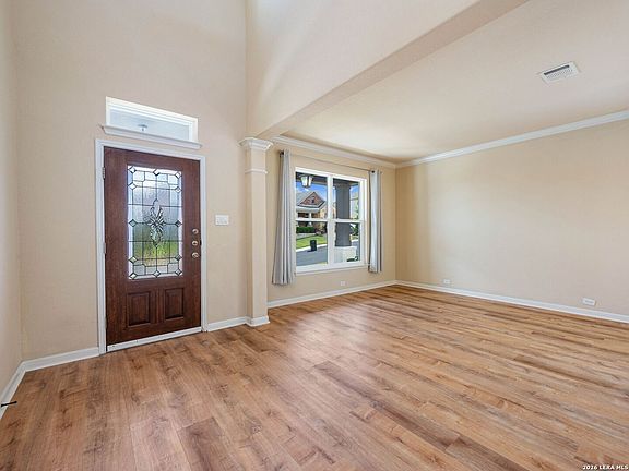 5th image of 2747 Trinity View