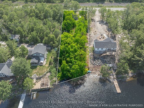 2nd image of 18 Hawkins Point Rd