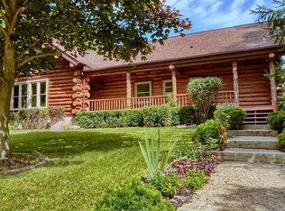 1740 Hessen Rd, Columbus, MI 48063