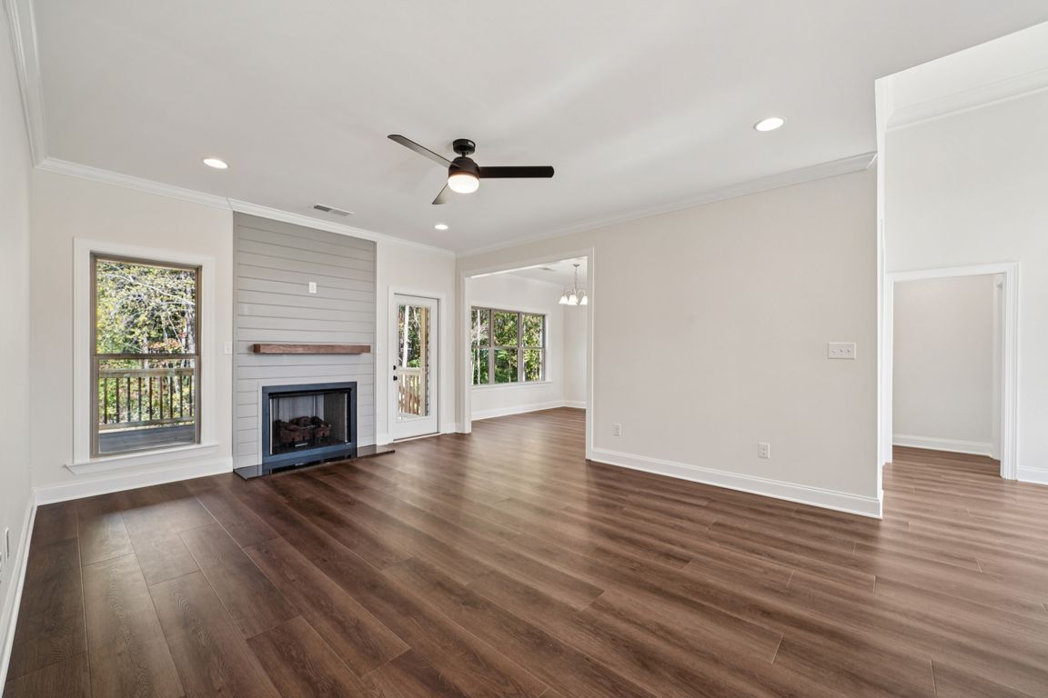 next background image