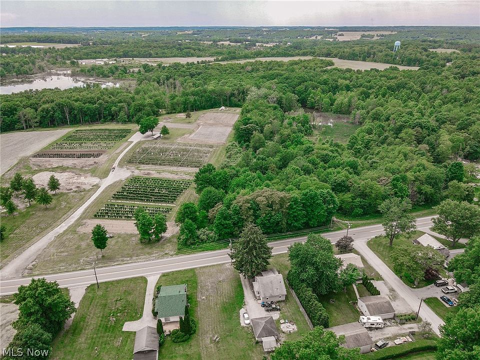 12323 Market St, North Lima, OH 44452 MLS 4380882 Zillow