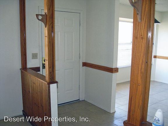 2nd image of 8708 W Clarendon Ave