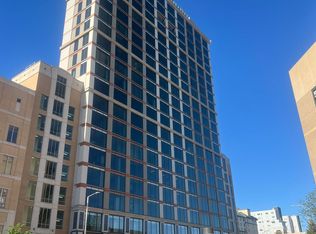1125 Q St #1202, Lincoln, NE 68508