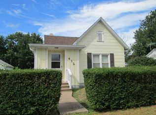 412 E Franklin Ave, Monmouth, IL 61462