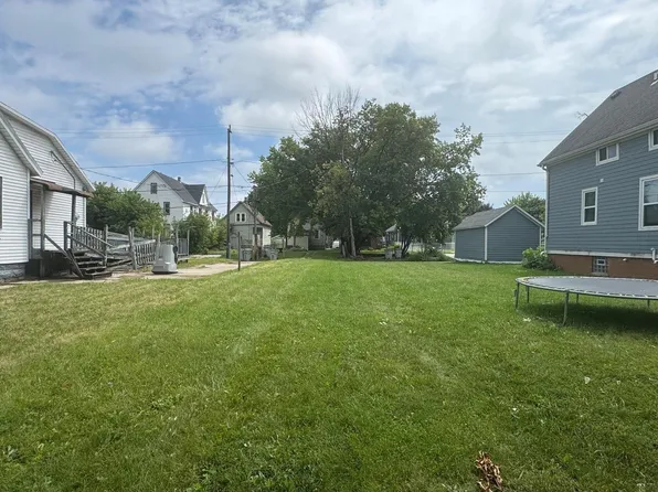 2448 North 16TH STREET, Milwaukee, WI 53206