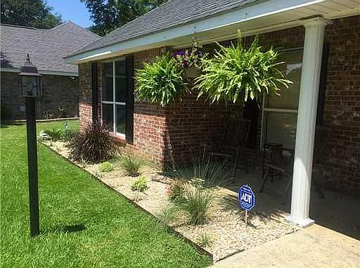 3rd image of 514 Hickory Dr