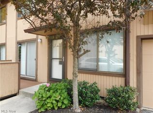 35265 Turtle Trl N #26-A, Willoughby, OH 44094