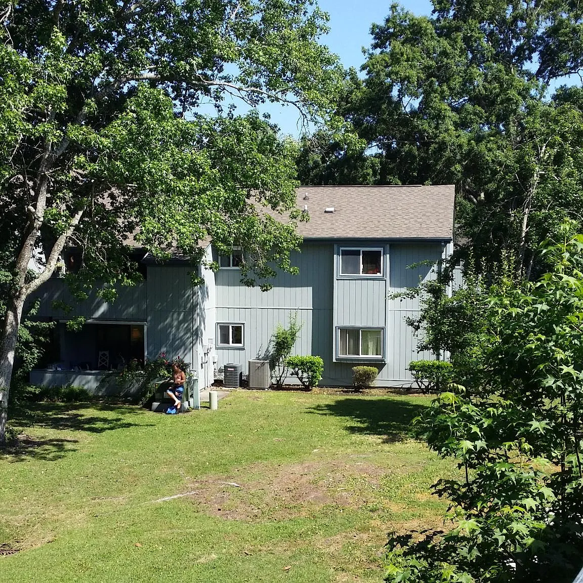 2 bed, 1.5 bath, 1000 sqft, $1,695 — Photo 2