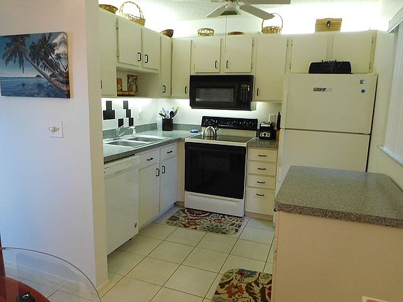 2nd image of 58 Woodland Dr