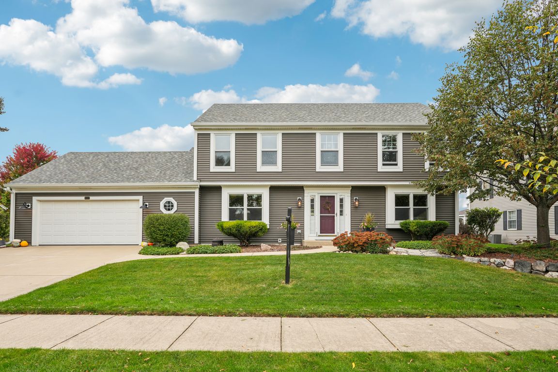 N105W6300 Brenton Ln-S1710-001.jpg