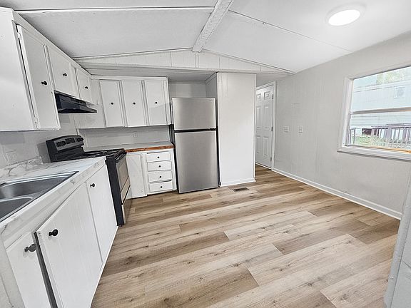 3rd image of 412 McElhaney Rd Lot 8