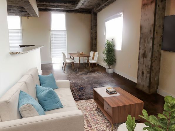 1601 Cottleville Pkwy #301