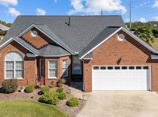 4000 Walkers Ct, Winterville, NC 28590
