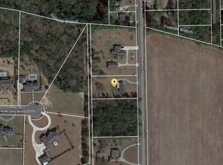 2157 Meadow Rd, Lumberton, NC 28358