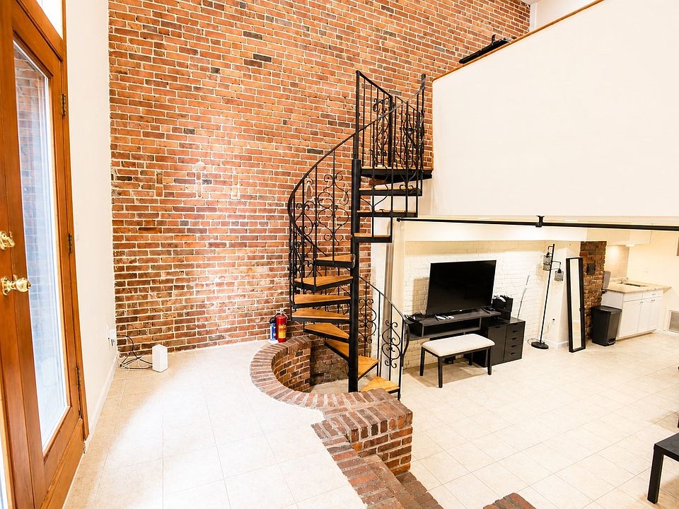 1st image of 11 Albemarle St #1F