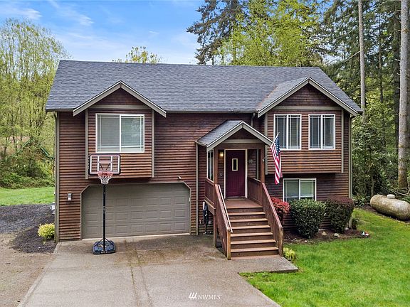 2nd image of 14803 84th Avenue Ct NW