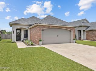 209 Rolling Mill Ln, Youngsville, LA 70592