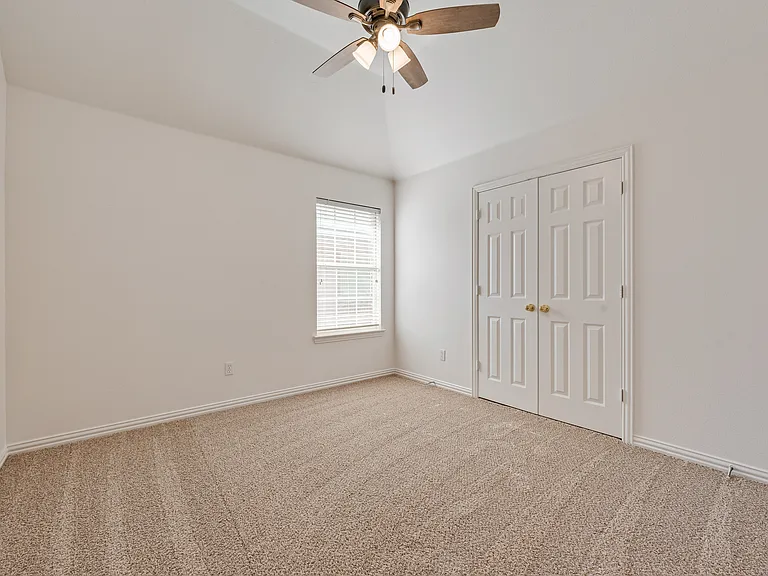 3104 Angus Dr — Photo 29