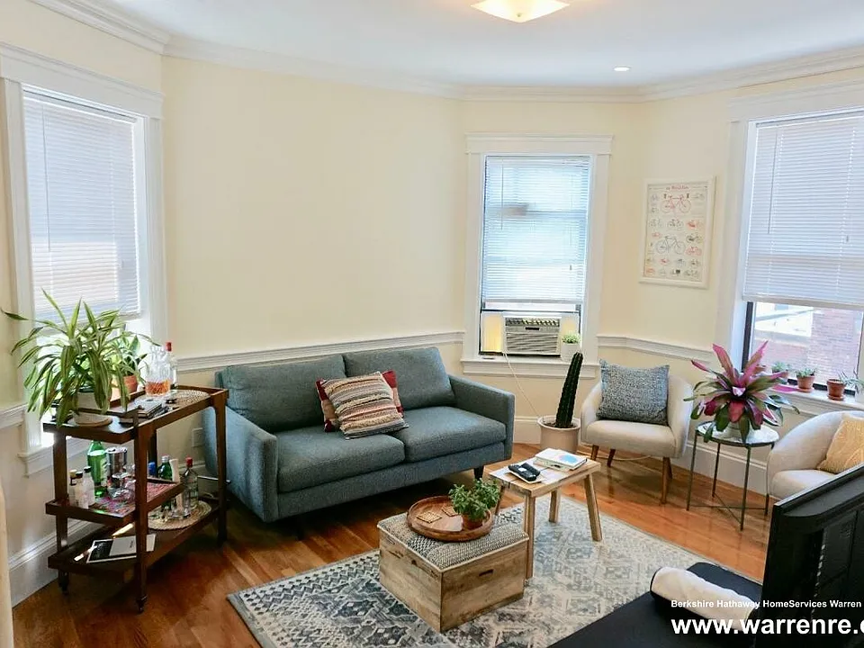 1330 Commonwealth Ave #1