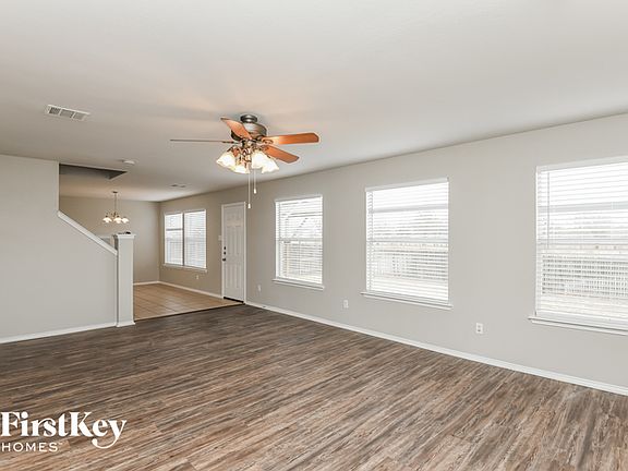 2nd image of 828 Jockey Club Ln
