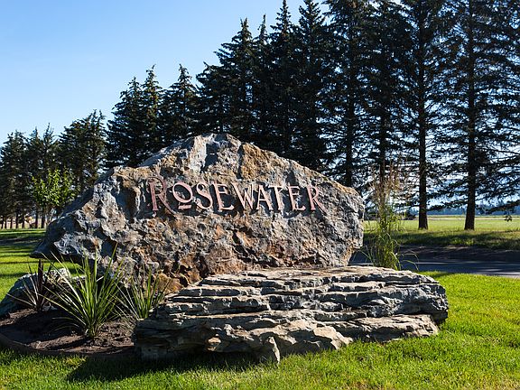 2nd image of 1535 Rosecrossing