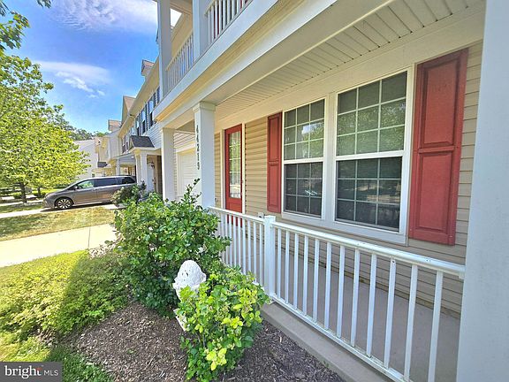 5th image of 44219 Beaver Creek Dr