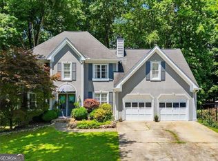 717 Jamie Way NE, Woodstock, GA 30188