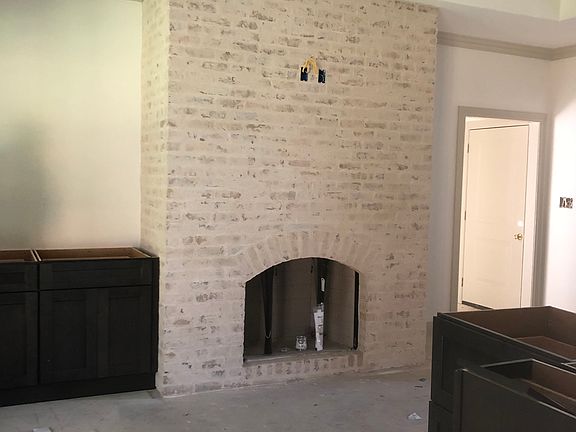 Brick gas fireplace 