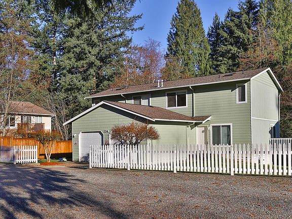 2nd image of 7316 194th Ave E #B