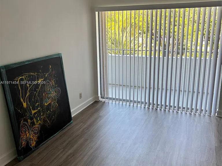 7901 Camino Cir #308 — Photo 2