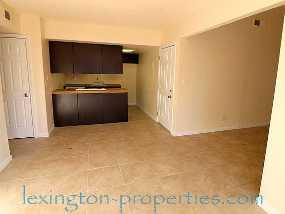 4th image of 3721 Scallop Ct