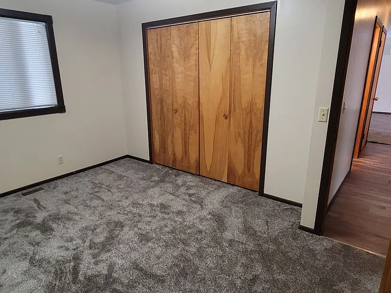 306 Norwood Dr NE — Photo 6