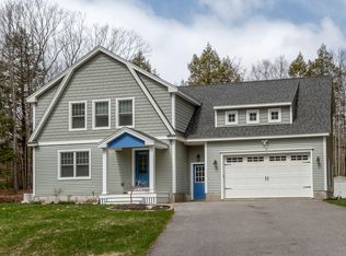 87 Autumn Ridge Rd, Cumberland, ME 04021