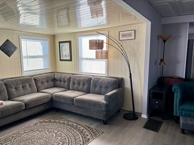 3017 Saralake Blvd — Photo 5