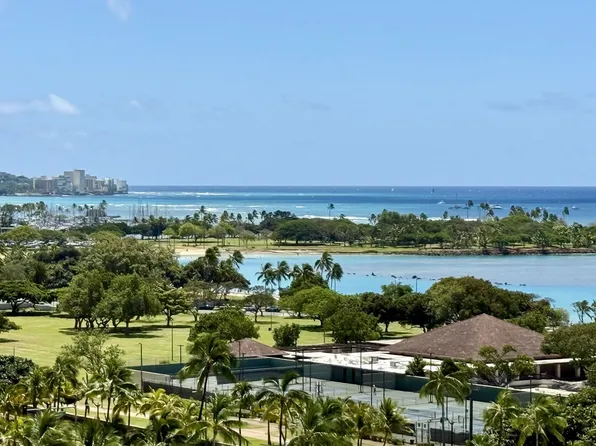 1108 Auahi St, Honolulu, HI