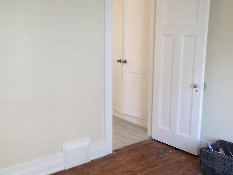 142 Lafayette Ave — Photo 9