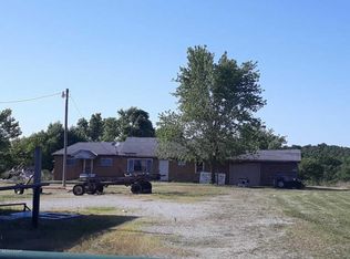 1719 W 7th St, Galena, KS 66739