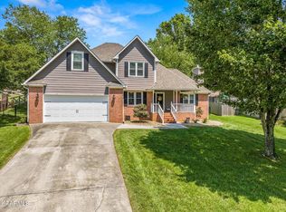 7916 Landon Park Way, Powell, TN 37849