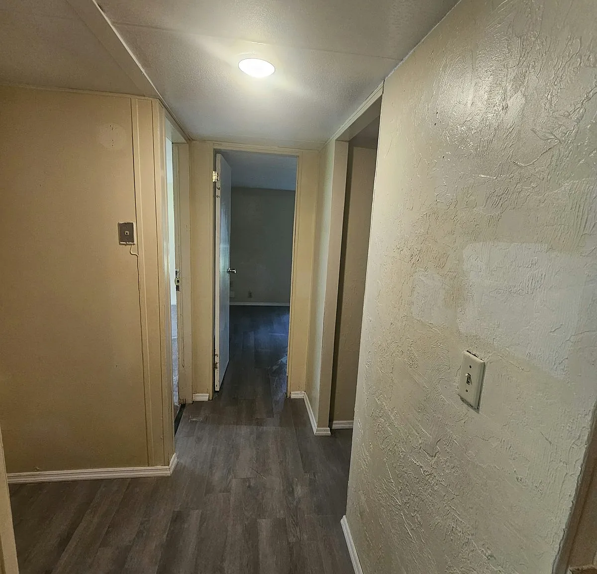 2751 Northwest 72nd Terrace — Photo 4