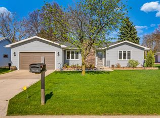2809 N Taylor Dr, Sheboygan, WI 53085